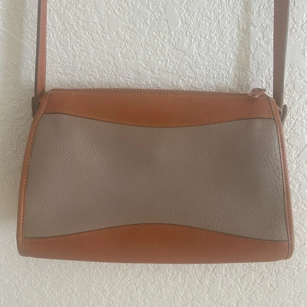 Dooney & Bourke Vintage 80s Shoulder Crossbody Leather Bag - Picture 5 of 13